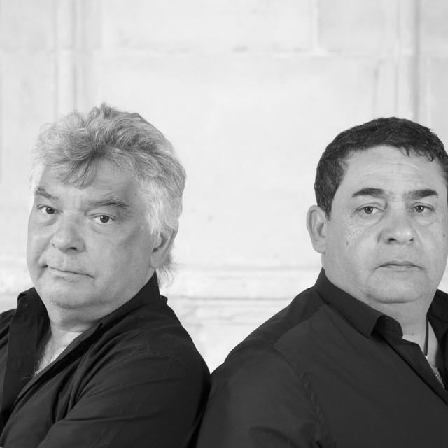 Gipsy Kings featuring Nicolas Reyes Padova